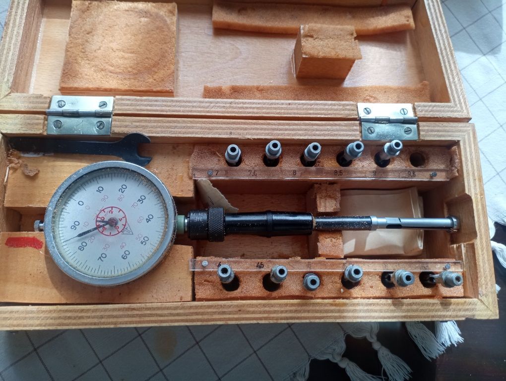 Ceasuri comparatoare micrometre set alezaje