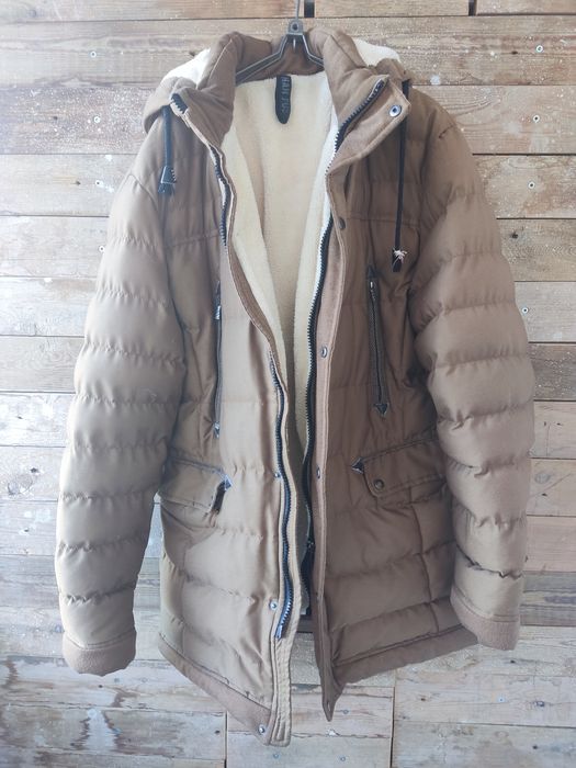 Куртка зимняя утеплённая