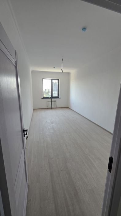 Kvartira sotiladi 43.65 kv