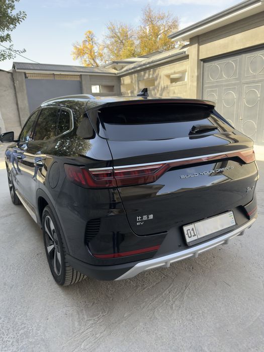 Byd song plus 2023 qora