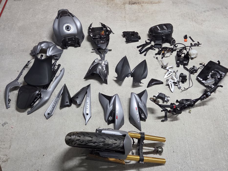 Suzuki gsx s1000 ,furca fata carena janta, piese dezmembrez