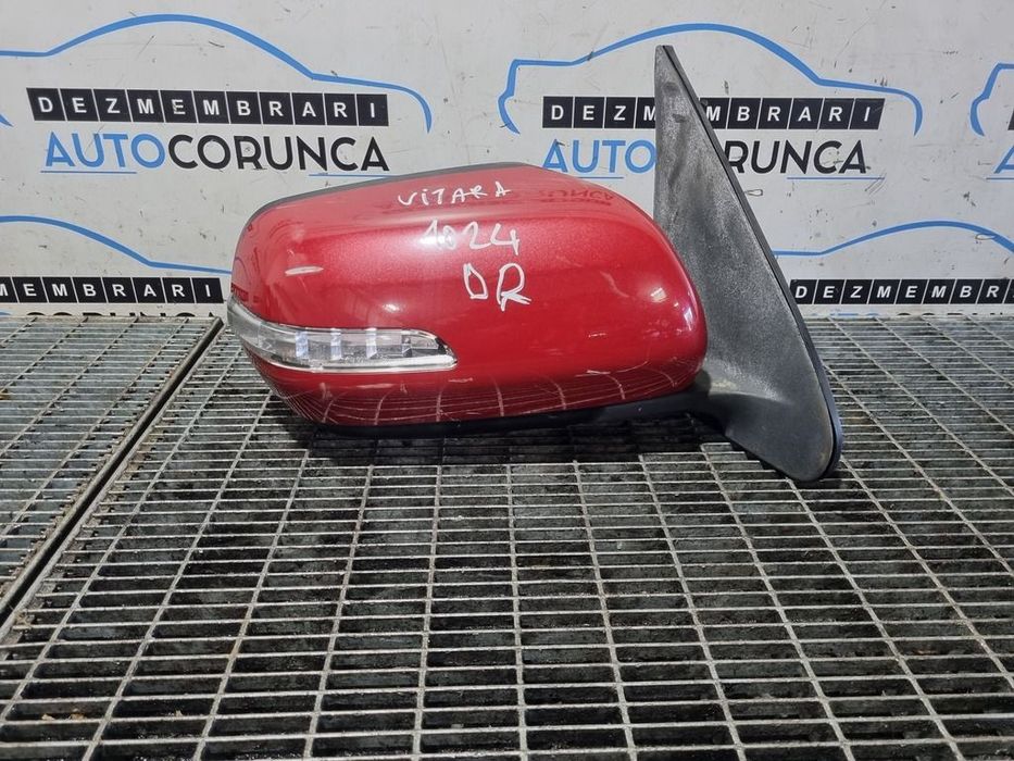 Oglinda dreapta Suzuki Grand Vitara 2006 - 2012 4 Usi ROSU (1024) Fara rabatare FACELIFT ...