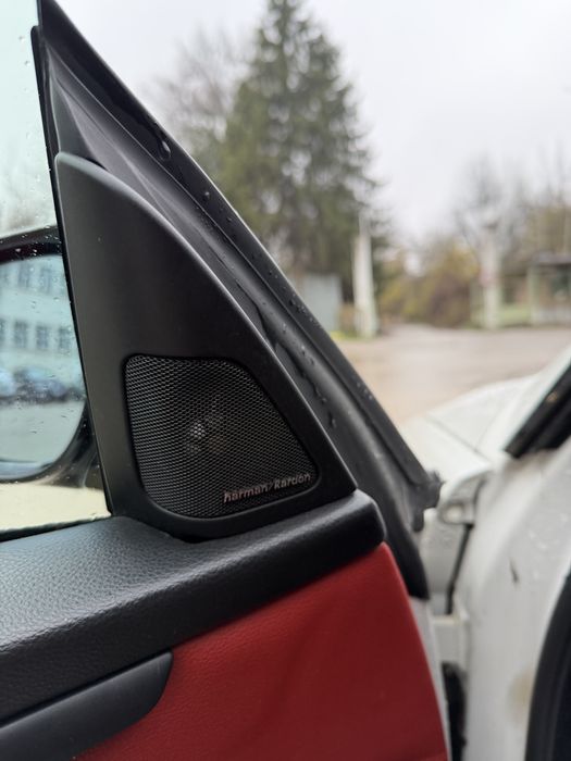 БМВ Е92 lci 320д 184коня харман кардон комбокс червен салон на части