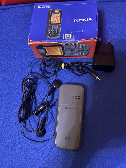 Lot telefoane Nokia cu butoane pentru persoane în vârsta