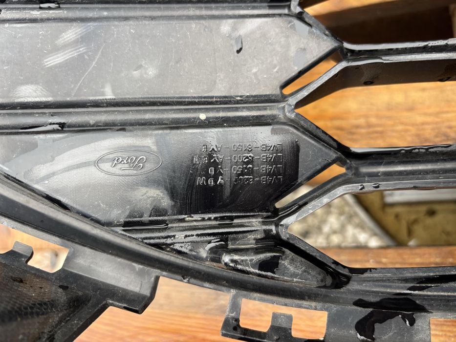 Решетка Ford Kuga