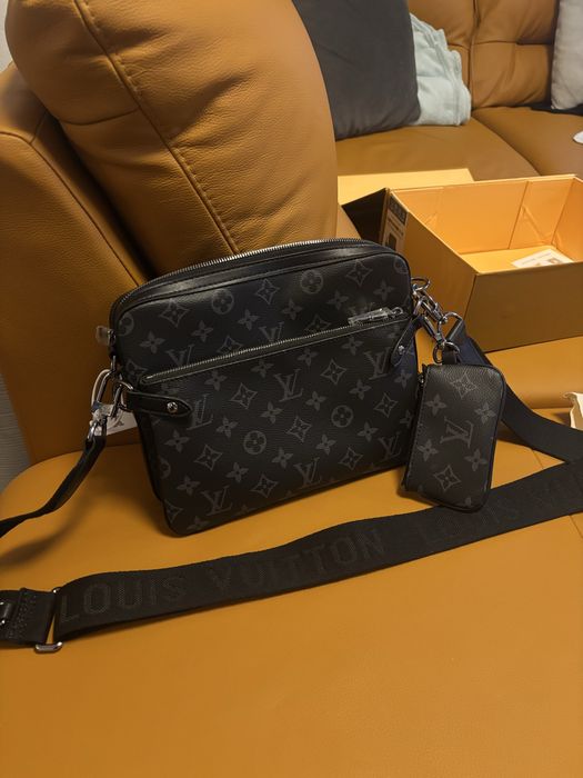 Louis Vuitton Trio Messenger Bag