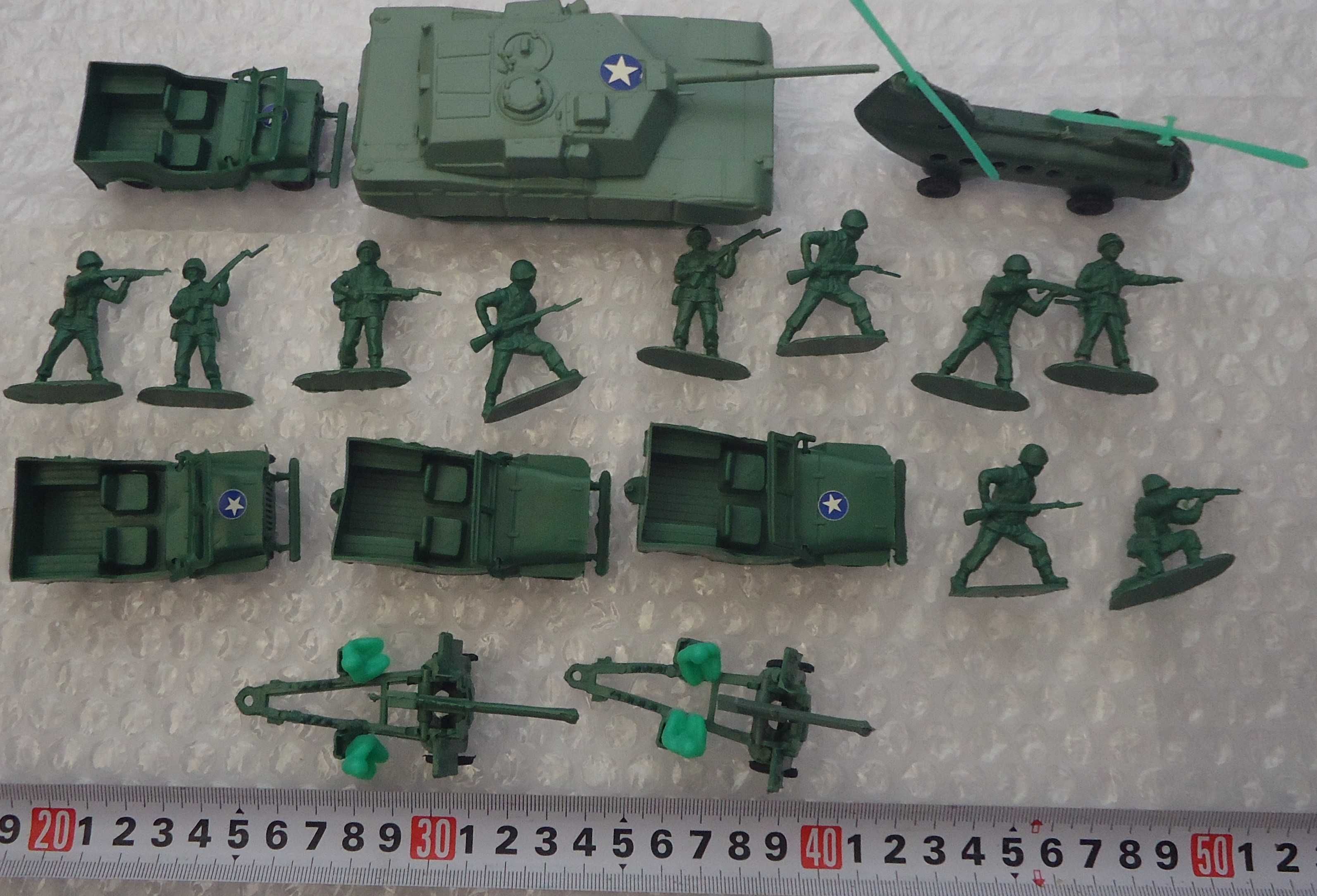 Стари детски играчки-1
