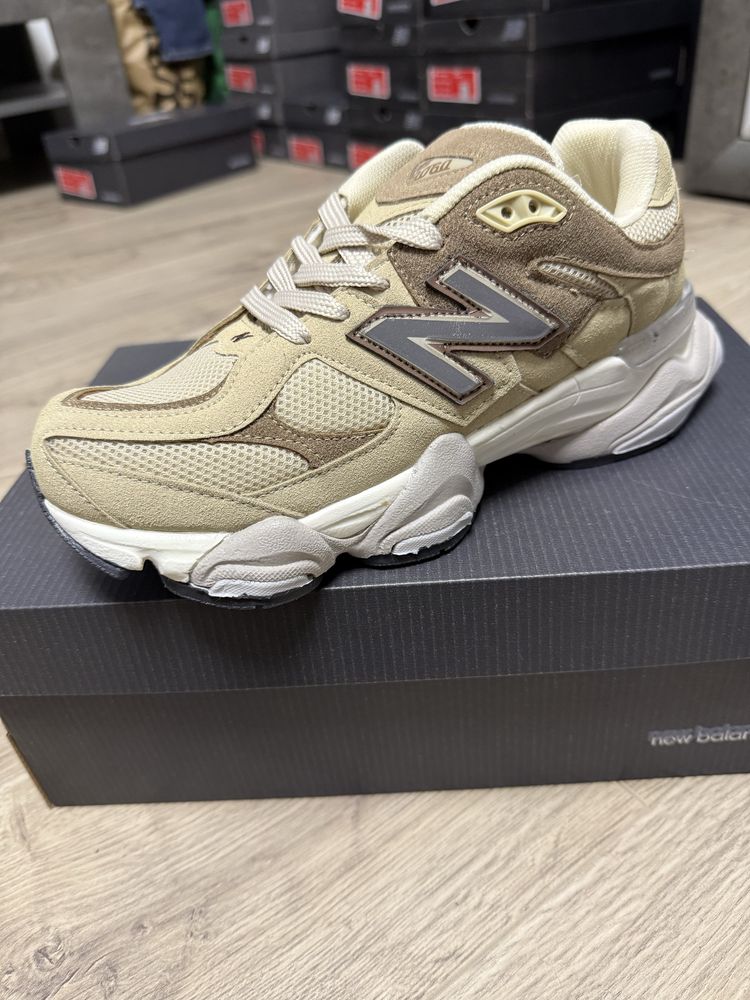 Adidasi New Balance 9060