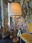 Lampadare de podea