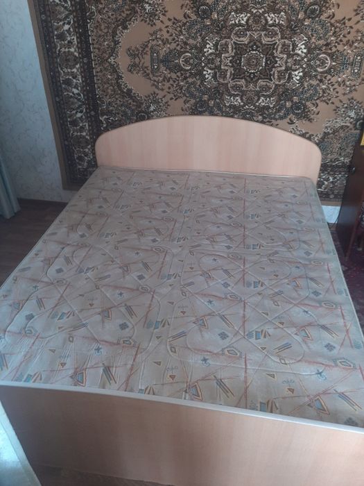 Продам кровать..