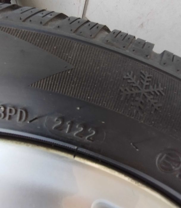 5/112 ет 35 Мерцедес,Дж с зимни гуми