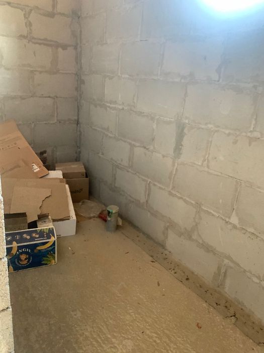 Продам дом  недостроенный