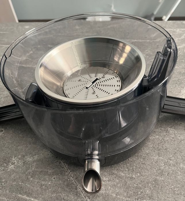 КУХНЕНСКИ РОБОТ PHILIPS HR7778/00 с 13 режима на работа