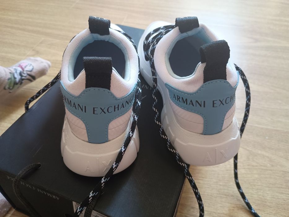 Adidasi Armani Exchange