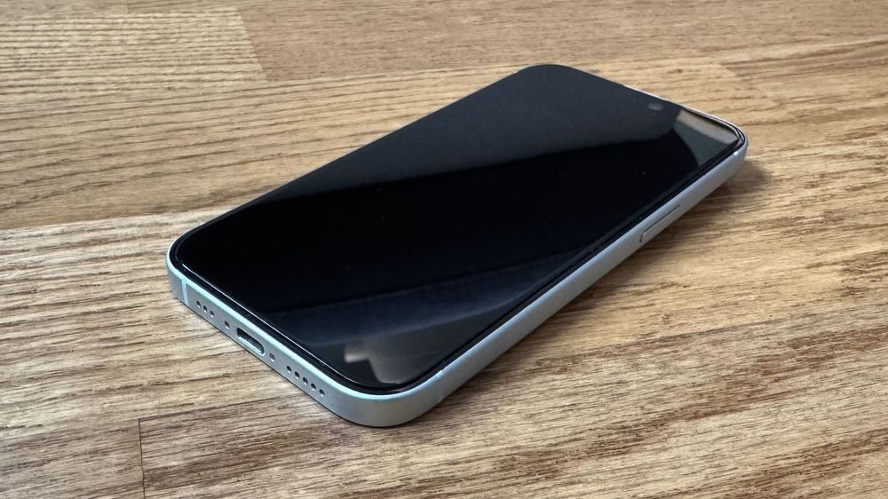 Iphone 15 blue, 128Gb в гаранция