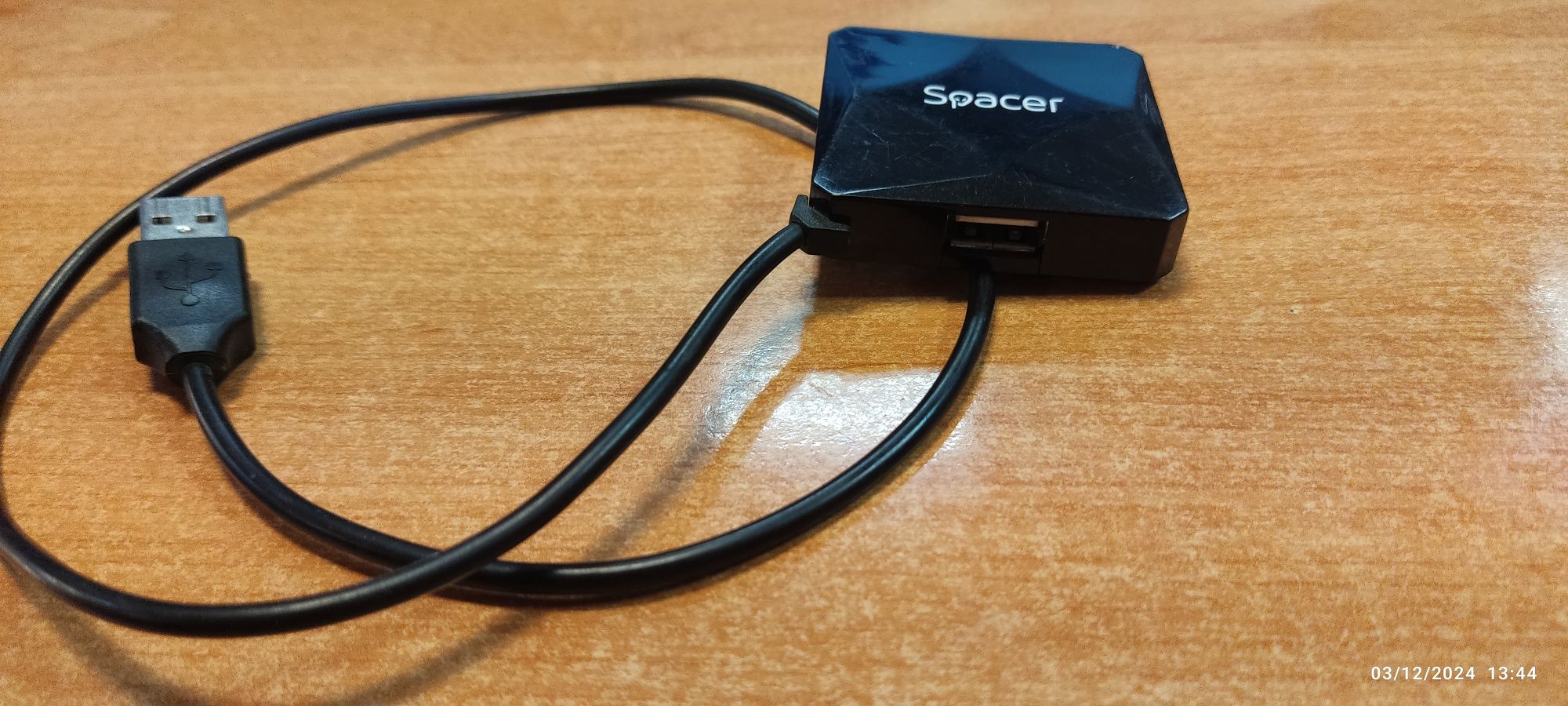 Hub USB Spacer negru