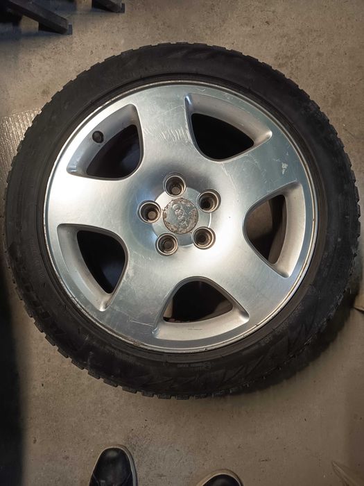 Джанти за Ауди 17 цола със зимни гуми 225/50R17