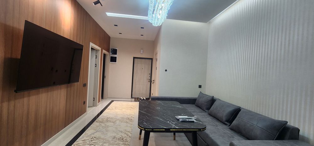 Юнусобод 11кв метро Мегапланет 2комнатная +кадастр 32квм+мебель техник