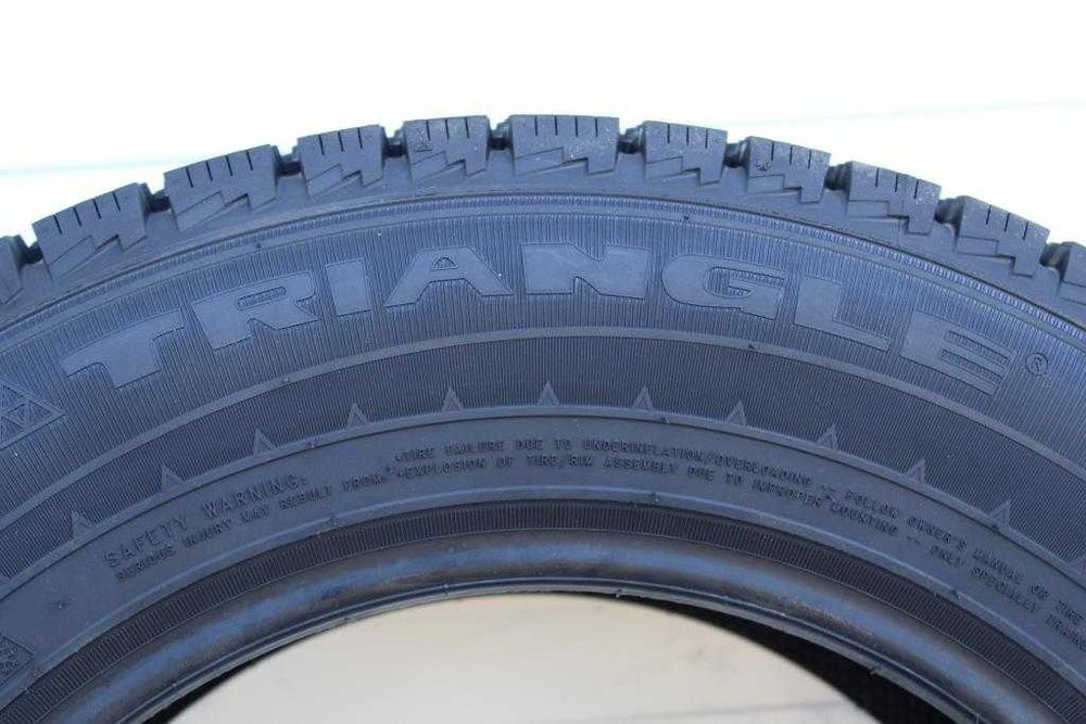 Anvelope iarna noi 195/70 R15C Triangle
