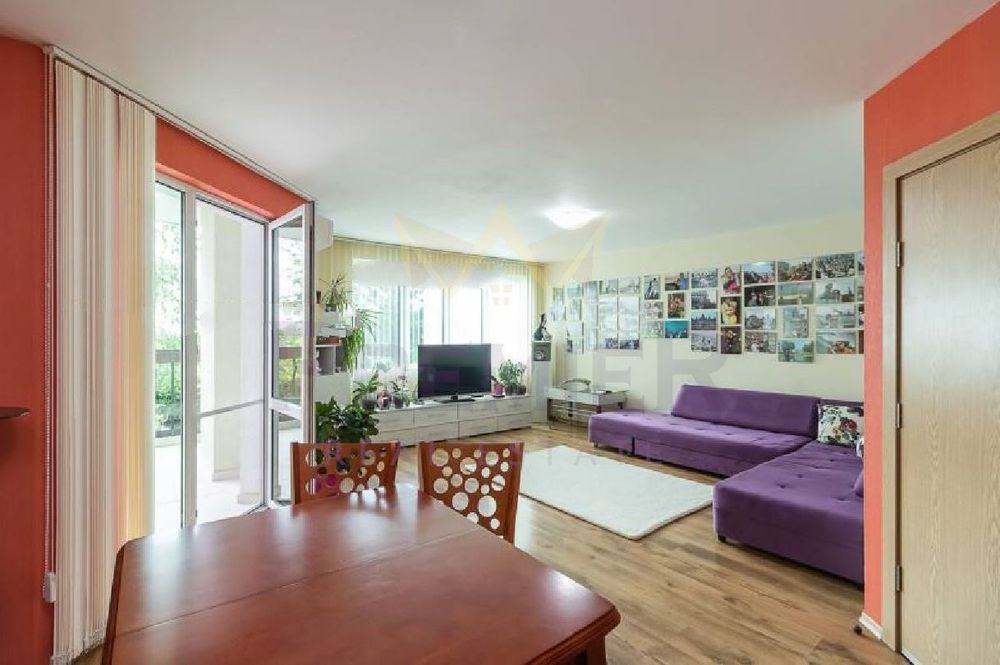 Продава се Тристаен апартамент в Варна, Виница - 116 кв.м за 1603 €/кв.м - Снимка #1