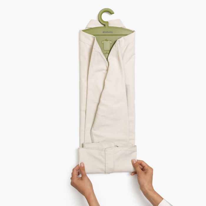 Компактна приставка за прецизно сгъване на ризи и тениски Brabantia