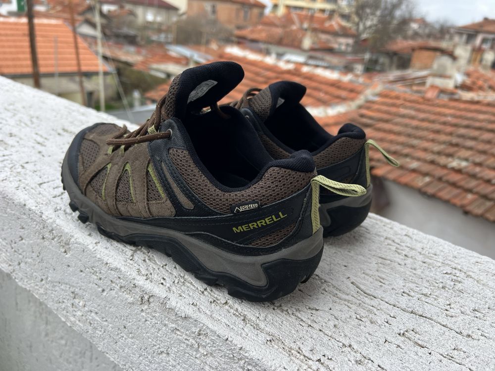 Merrell Gore-Tex 42