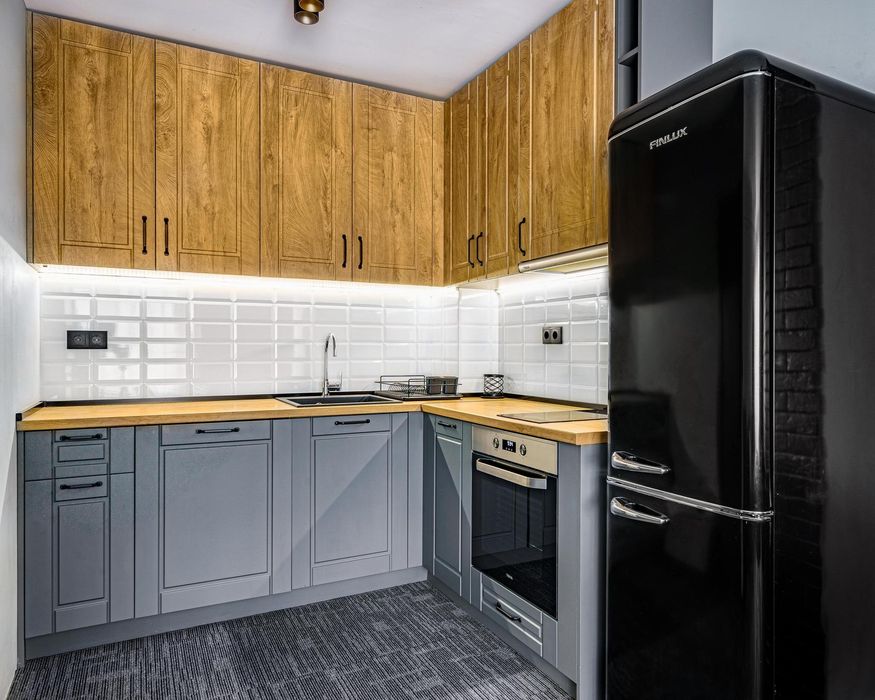 Двустаен апартамент под наем в кв. Кючук Париж