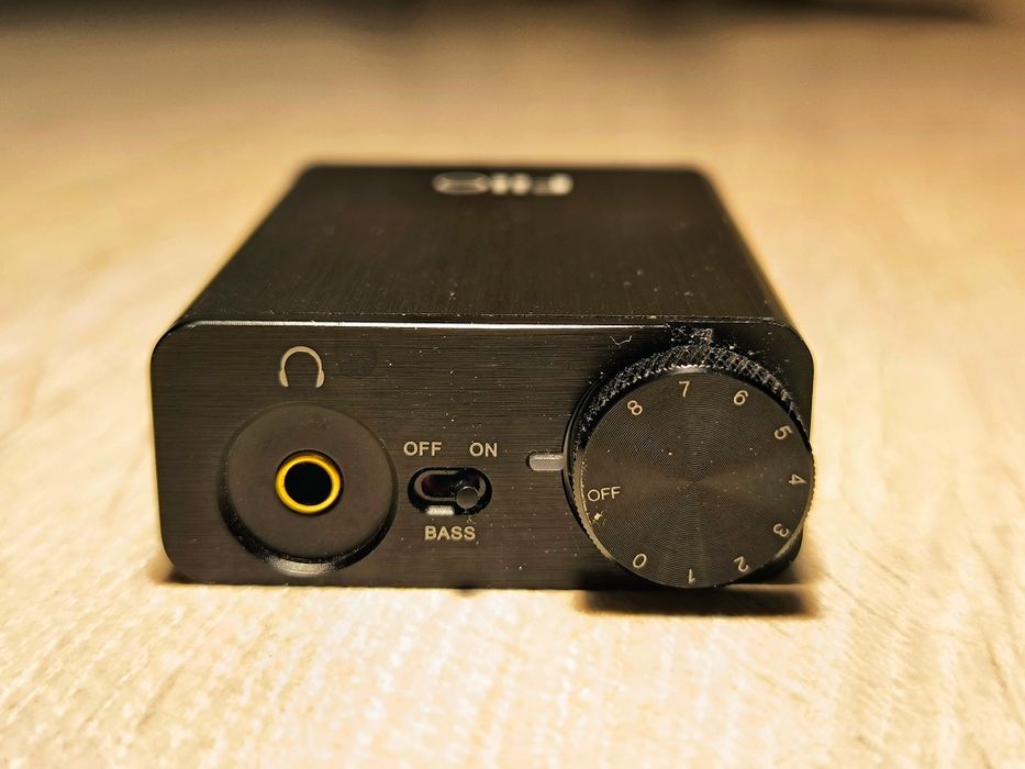 Sennheiser HD 599SE + amp Fiio E10k