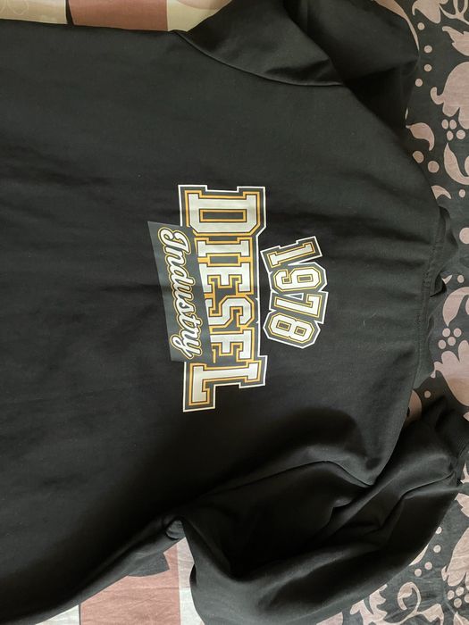 Намалени Diesel суичъри мъжки Нови