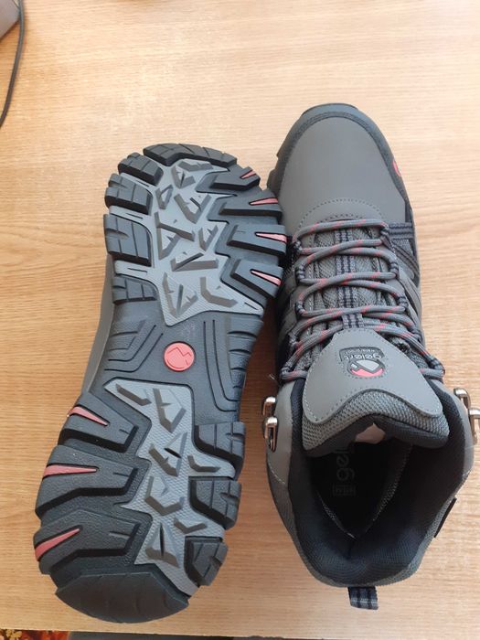 Bocanci Gelert Horizon Mid Waterproof