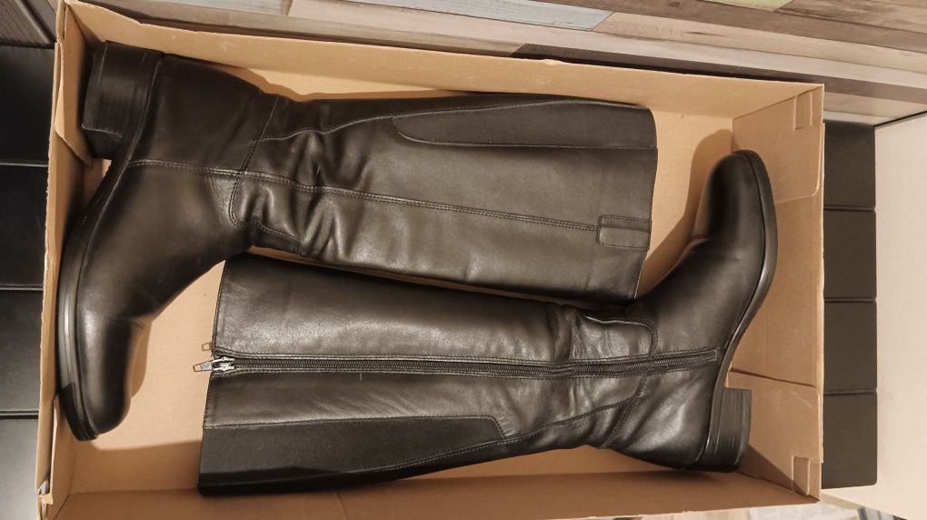 Дамски кожени ботуши PELLE NERO 38
