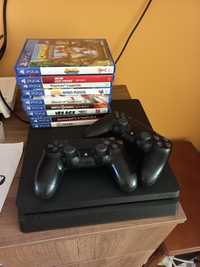 PS4 Slim 1 TB с 2 контролера и игри
