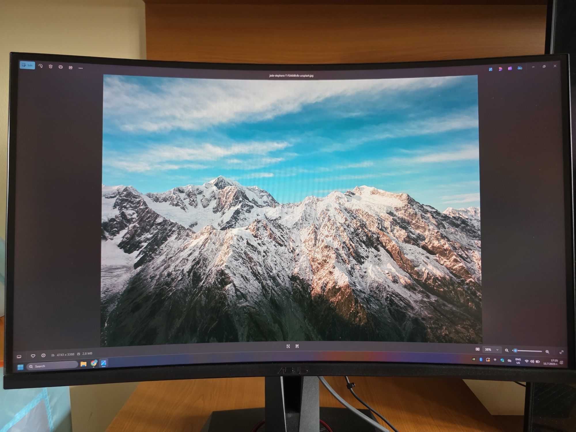 Геймърски монитор Asus TUF VG27WQ 1440p