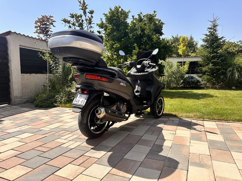 Piaggio 3 roti, piagio mp3, scuter 3 roti, scuter piaggio, piaggio 500