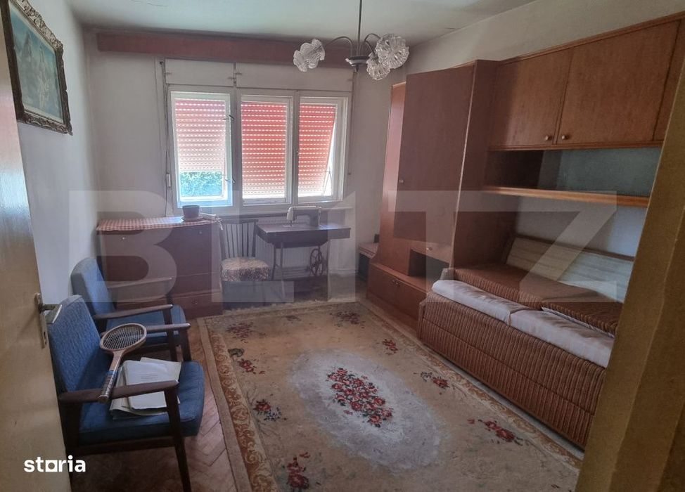 Apartament de vanzare, 49 mp, 2 camere, decomandat, zona Solidaritatii