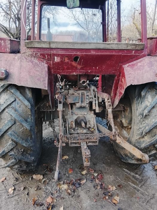 Tractor universal 445