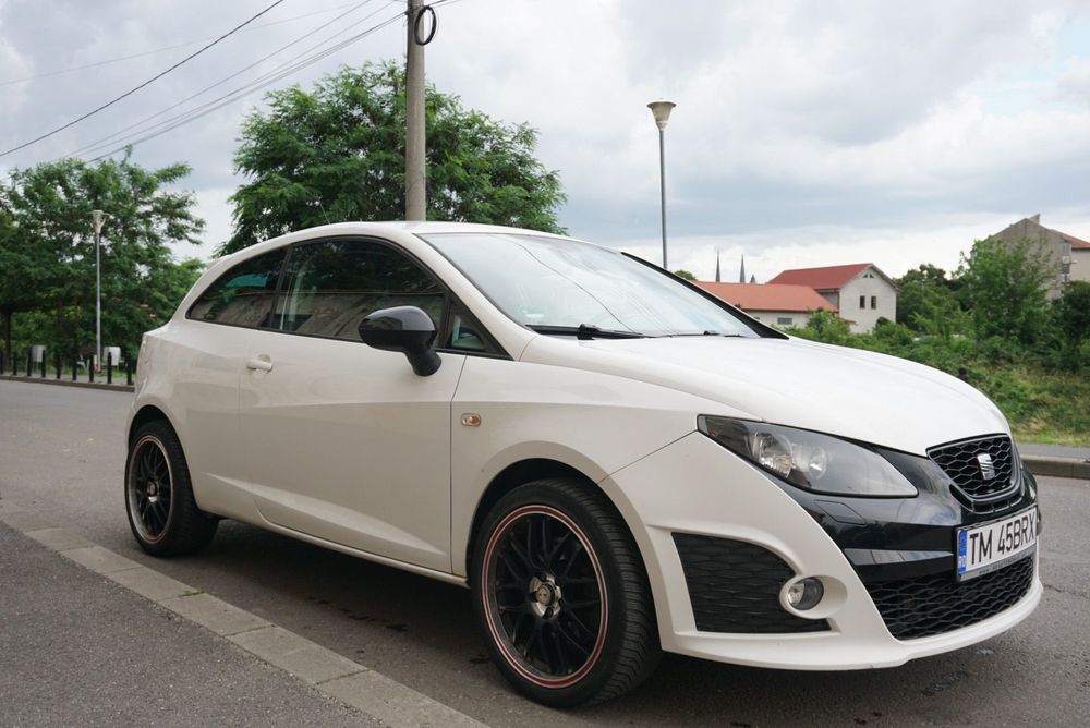 Seat Ibiza Seat Ibiza 1.4 Tsi Automata pachet Bocanegra  an 2012