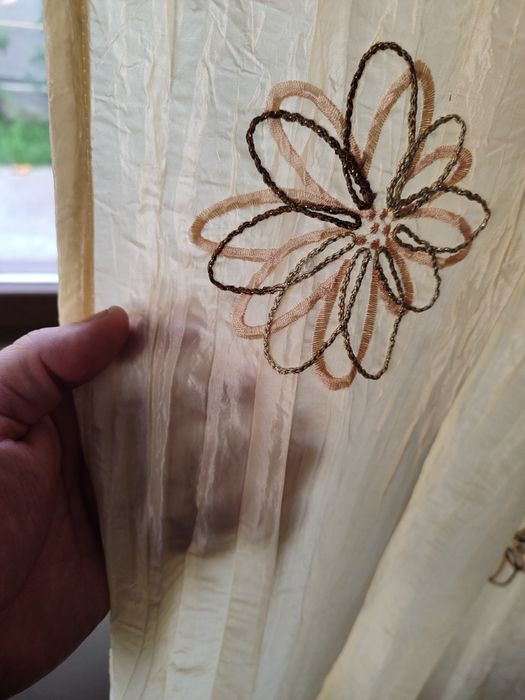 Perdele lux pentru living