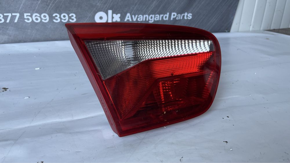 2 броя ляв и 1 брой десен стоп Seat Ibiza 4 (2008-2012)