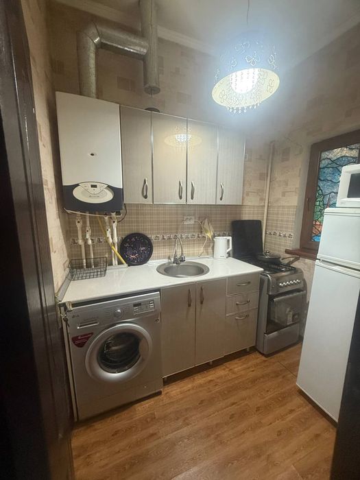 Сдается 2х комнатный еврокотедж в центре города Мирабадский район