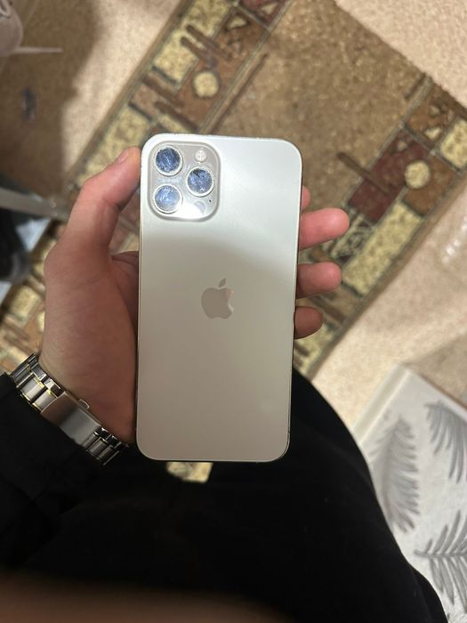 Продам iphone 12 pro max 256