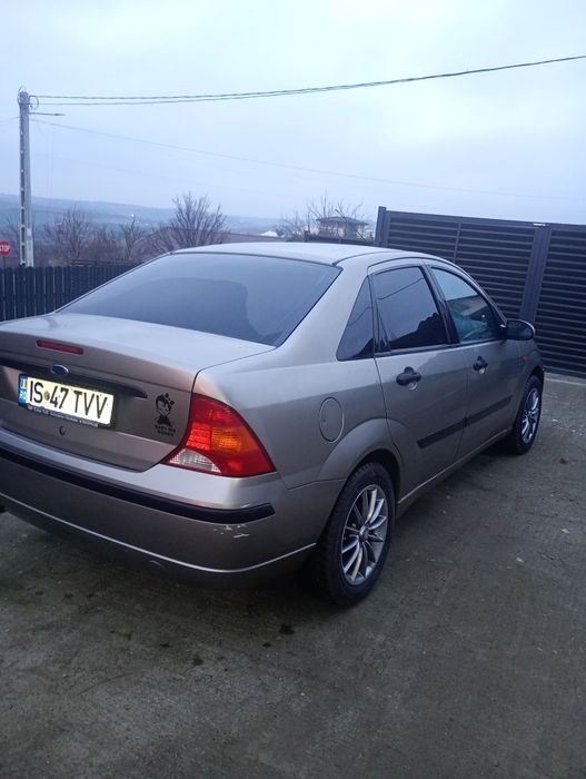 Vând Ford  Focus