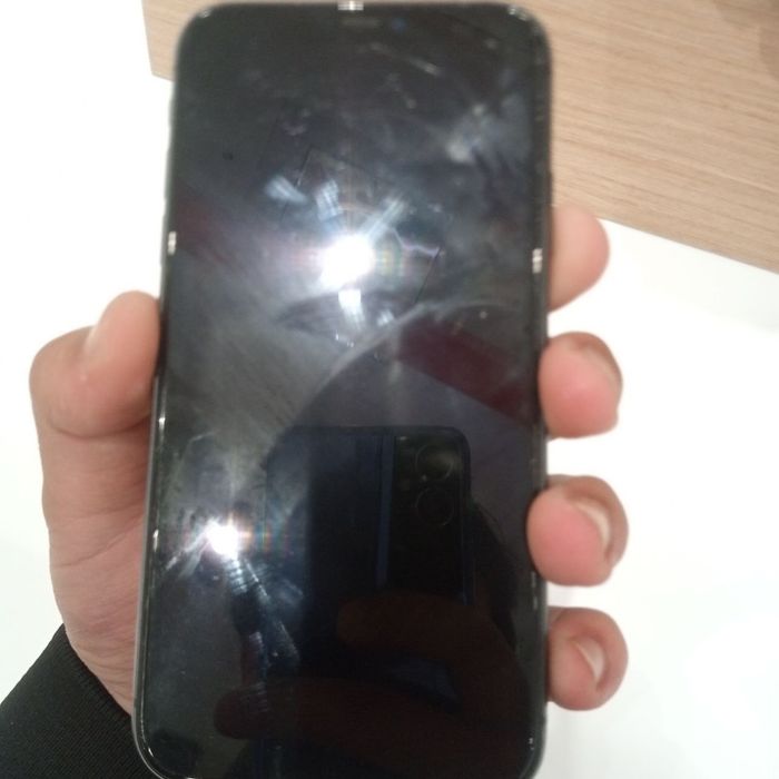 Iphone11 kafolati bor