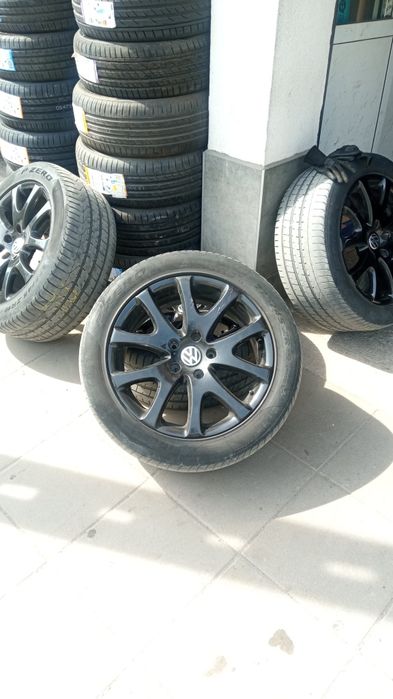 джанти 19" 5x130 оригинални за vw touareg с летни гуми  PIRELLI 275/50