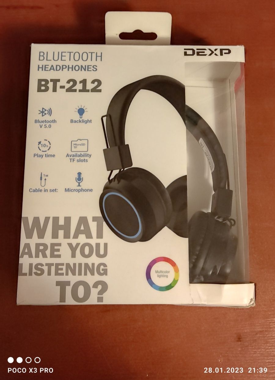 Продаю беспроводную bluetooth гарнитуру