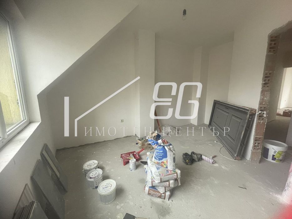 Продава се Двустаен апартамент в Варна, Погреби - 96 кв.м за 1303 €/кв.м - Снимка #5