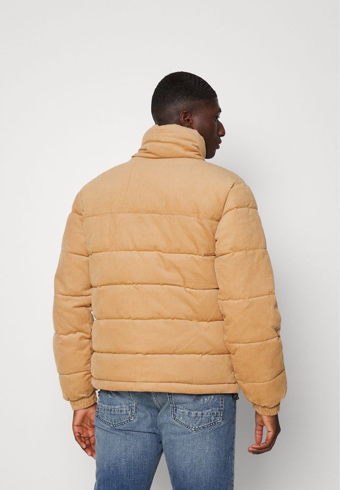 Karl Kani Retro Corduroy Puffer Jacket ОРИГИНАЛНО мъжко зимно яке - S