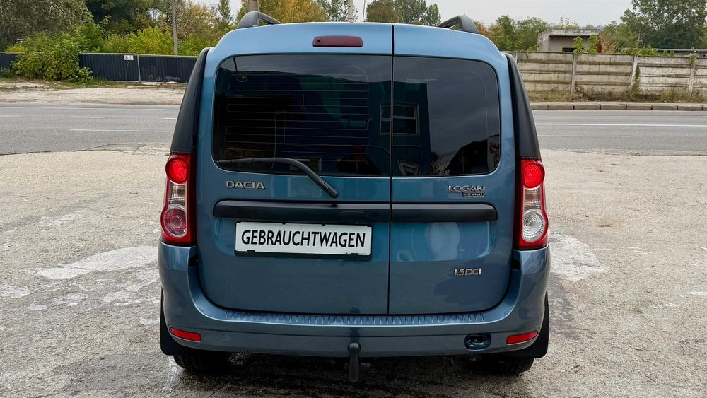 Dacia Logan MCV 7 locuri 1.5 DCi 2010 Full