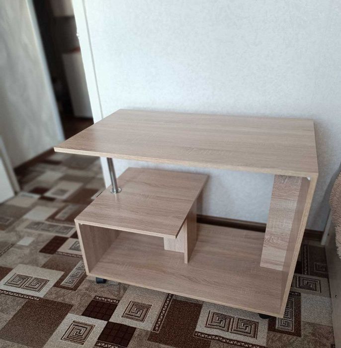 Продам стол в отличном состоянии