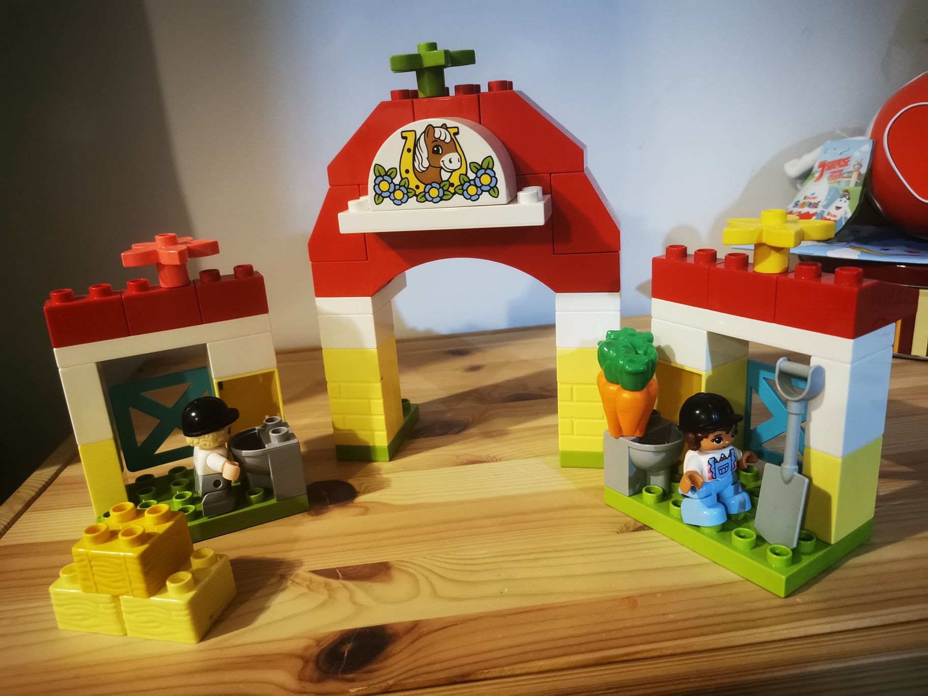Lego duplo grajdul poneilor